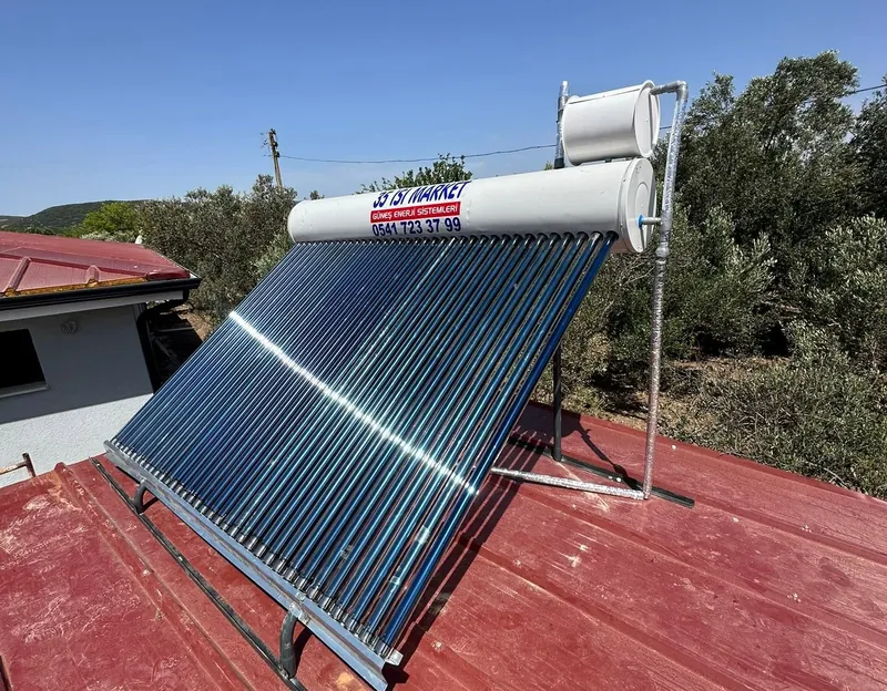 35 Isı Market vakum tüplü güneş enerjisi sıcak su sistemi uygulaması